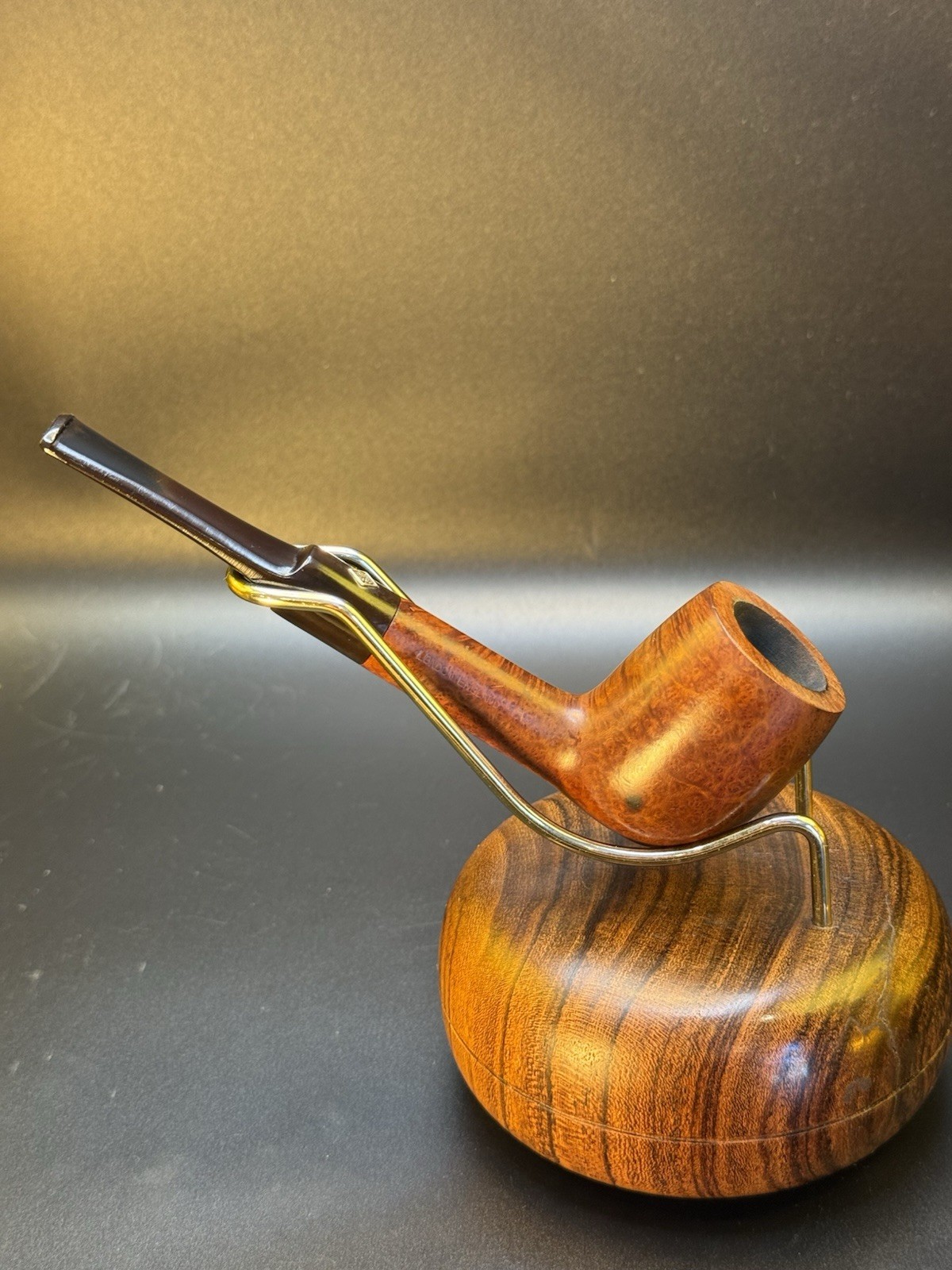 Vintage 1994 BBB Christmas Billiard Tobacco Pipe -Professionally Restored - Image 3