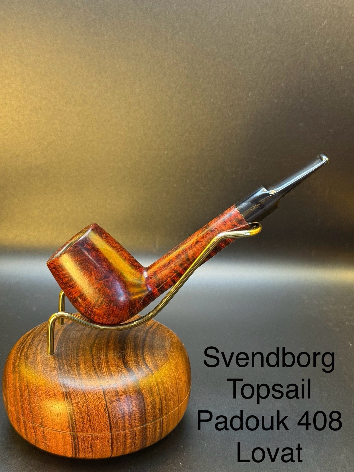 Vintage Svendborg Topsail Padouk 408 Lovat Tobacco Pipe- Professionally Restored