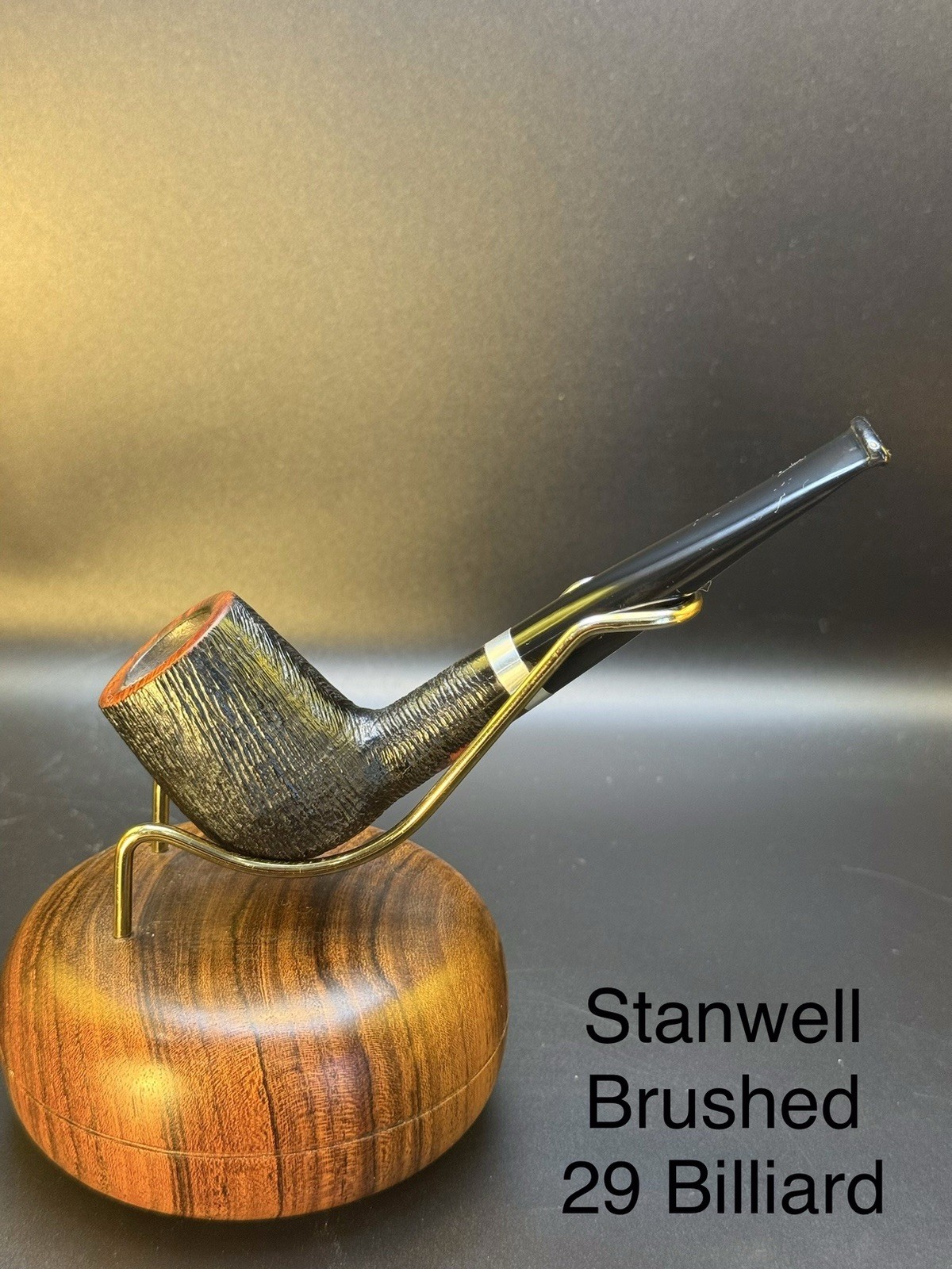 Vintage Stanwell Brushed 29 Billiard Tobacco Pipe