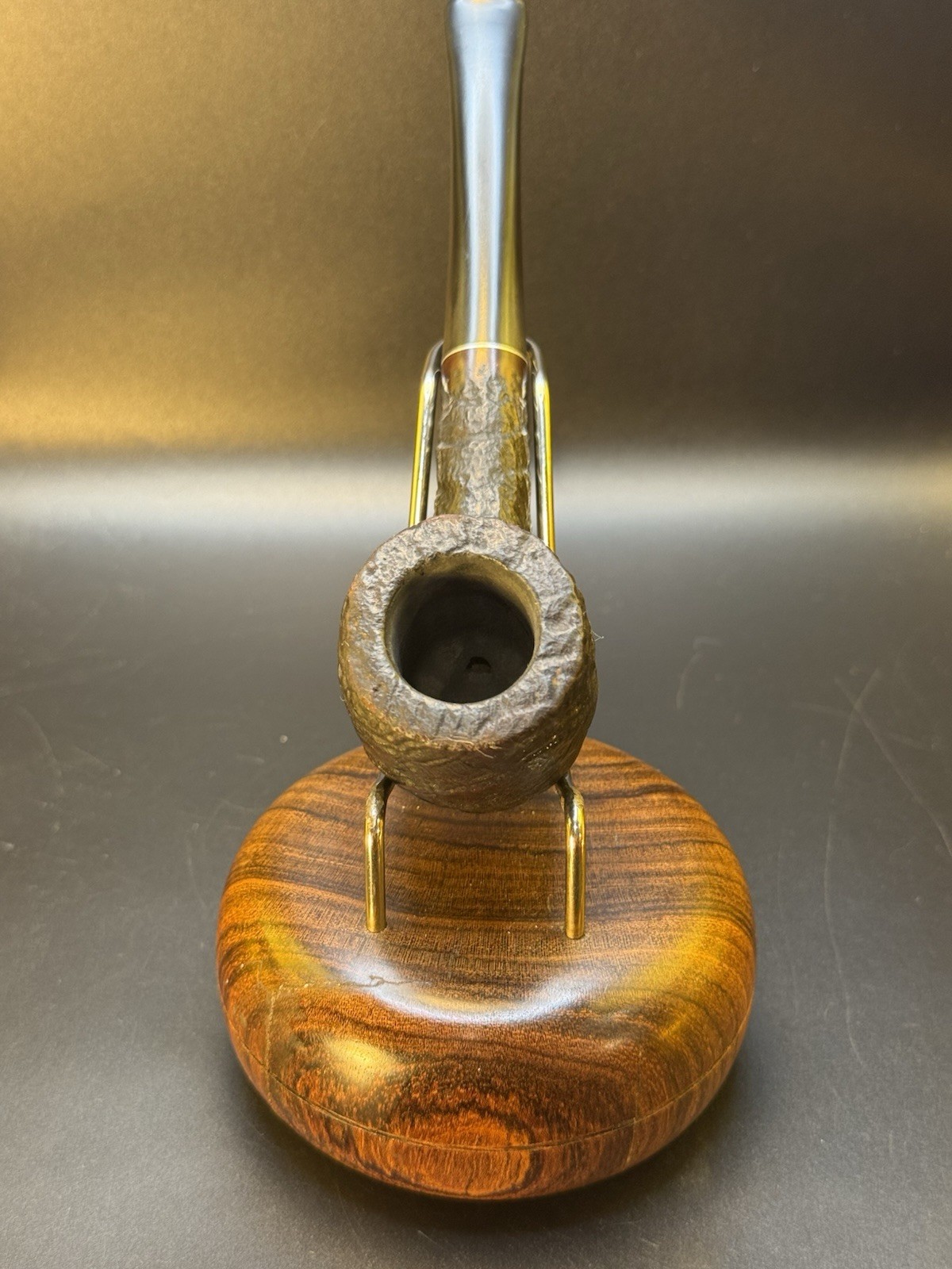 C. 1950 Kaywoodie Relief Grain Billiard 39 Four Hole Stinger Tobacco Pipe - Image 2