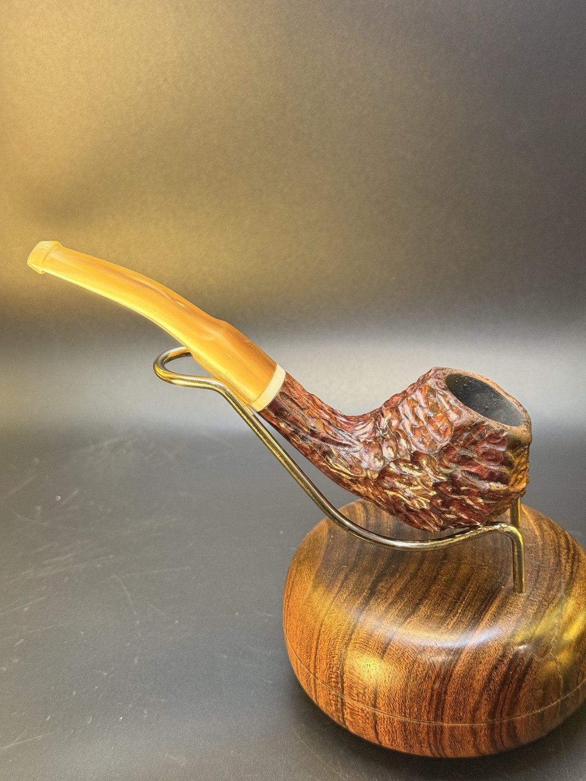 Unmarked Italian Gnarly Apple Tobacco Pipe - Image 3