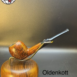 Vintage Oldenkott “Cavalier” Smooth Opera Tobacco Pipe